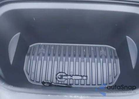 2022 Tesla Model Y Long Range Dual Motor All-Wheel Drive from USA, damaged, VIN 7SAYGDEE4NF441443